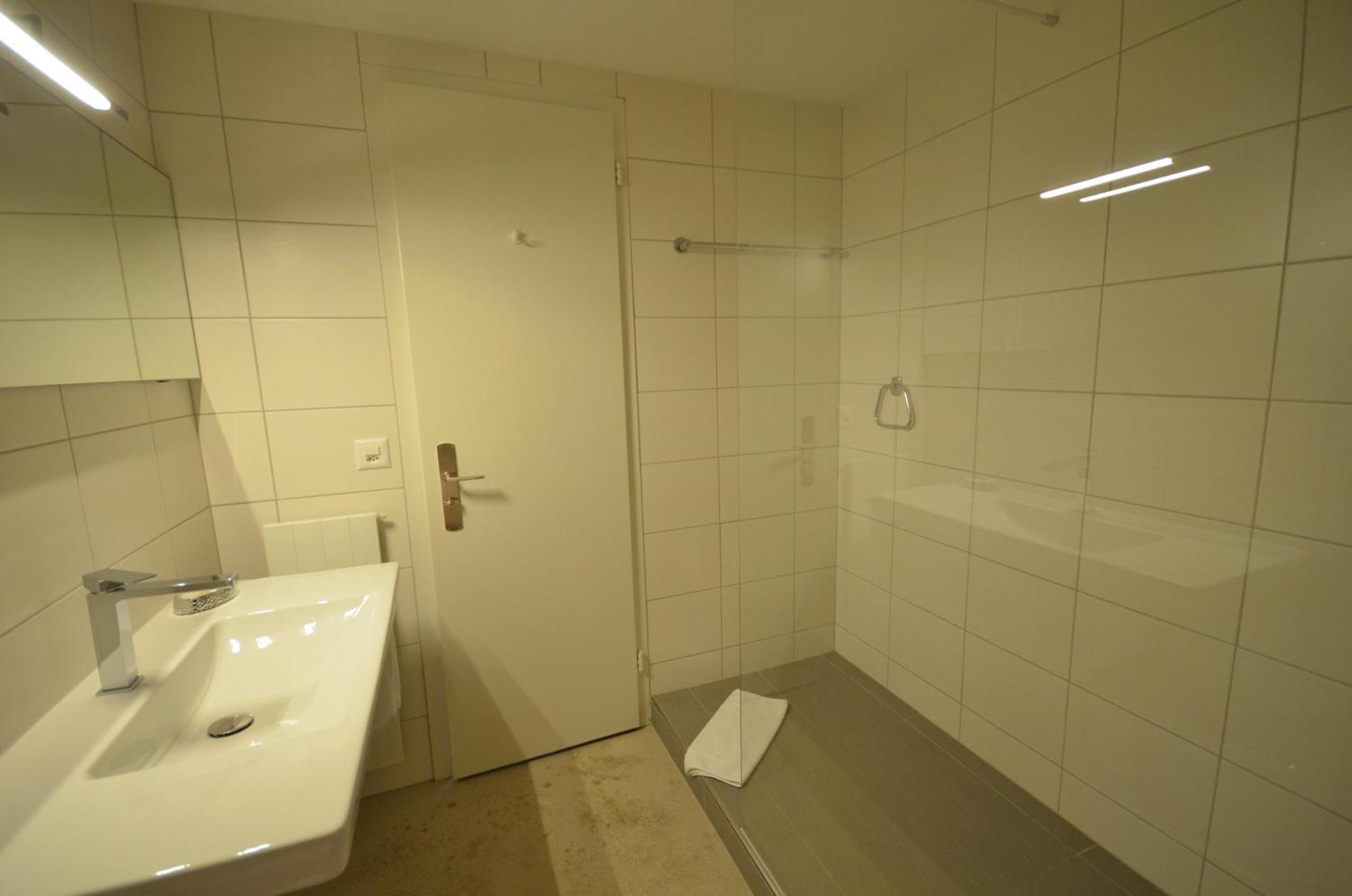 Boutique Hotel Riviera Spiez Room photo